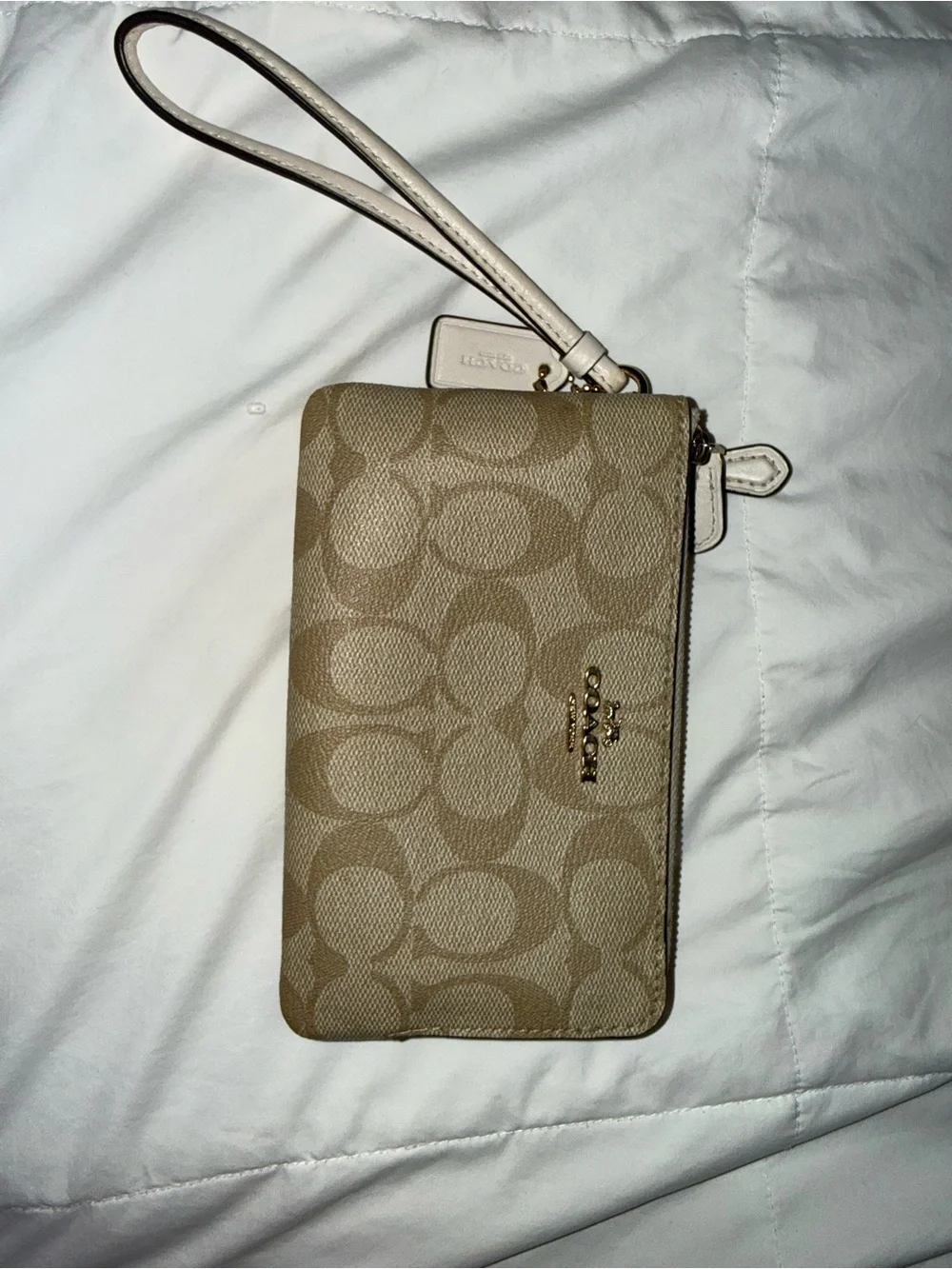 Coach Signature Canvas Wristlet in Khaki/Chalk